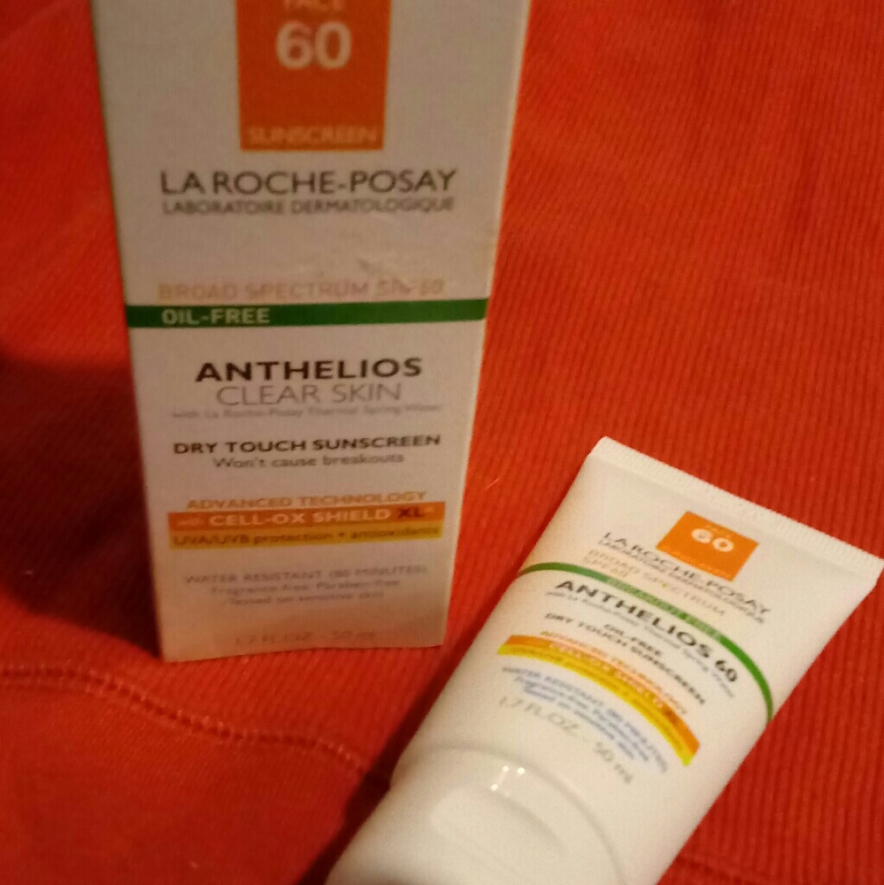 LA ROCHE-POSAY SUNSCREEN